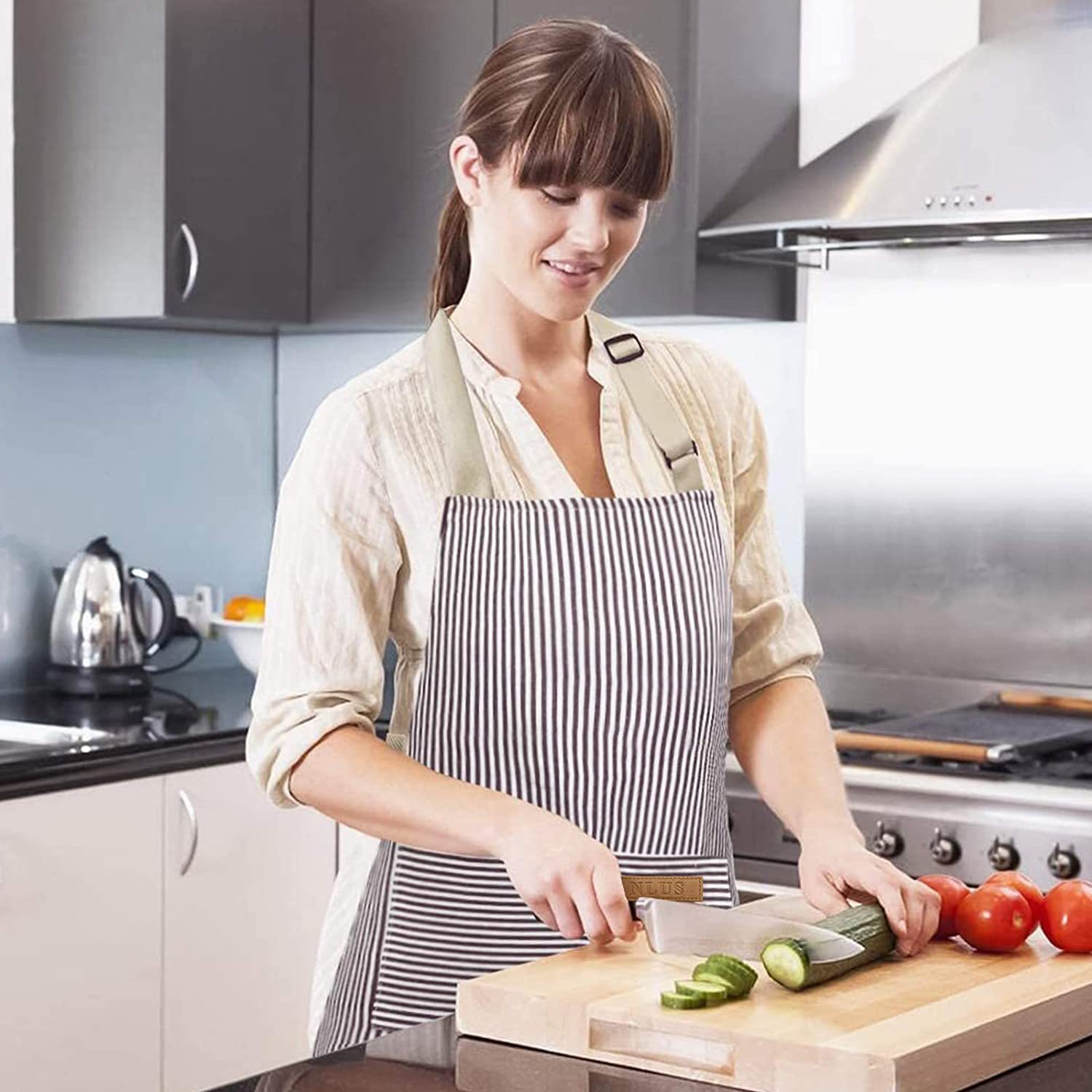 Schwarz-weiß gestreifte Küchen – Camping Cooking Apron Bewertung und Preis